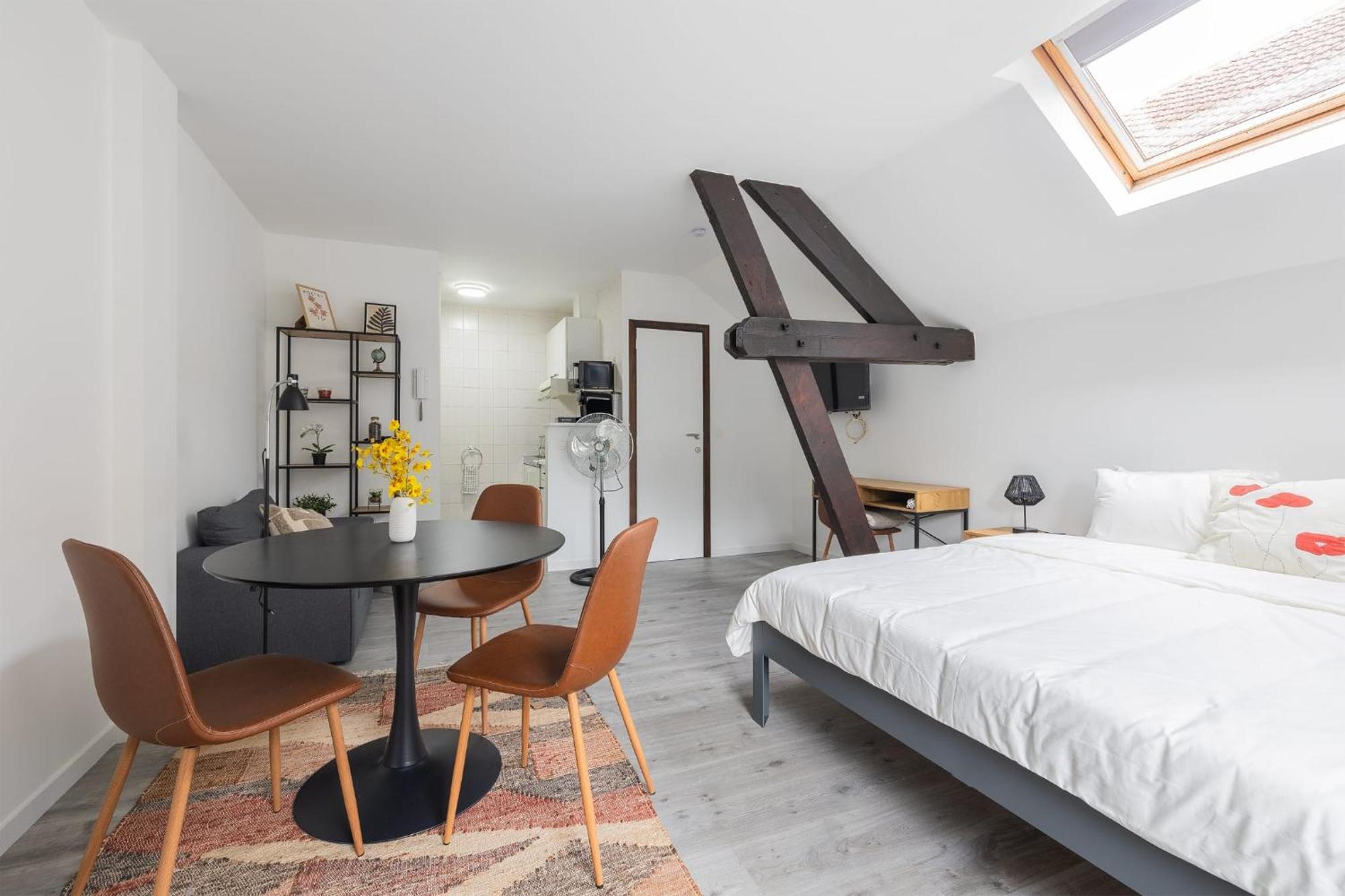 Cosy Place Expo 200 Apartment