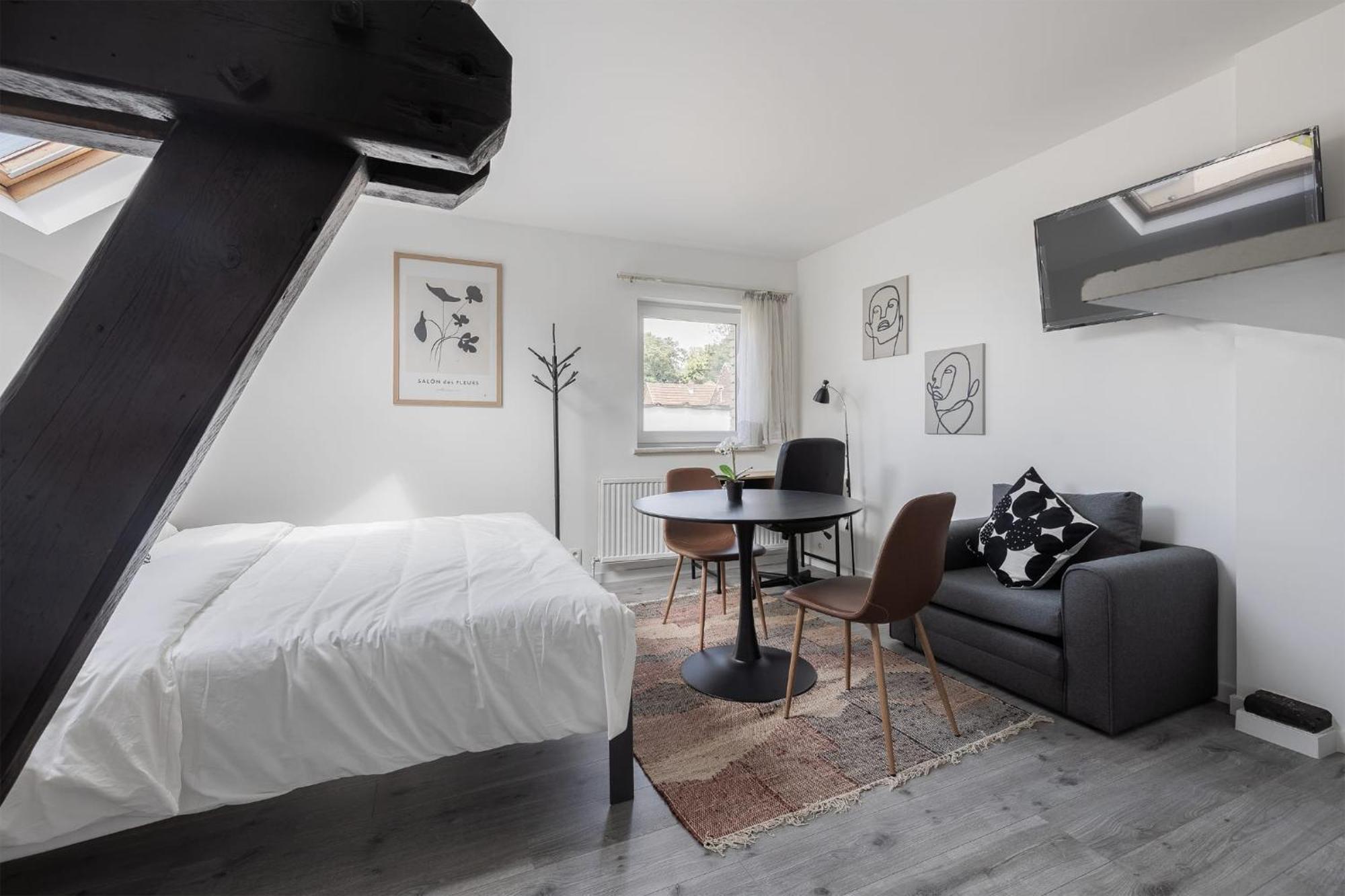 Cosy Place Expo 200 Apartment